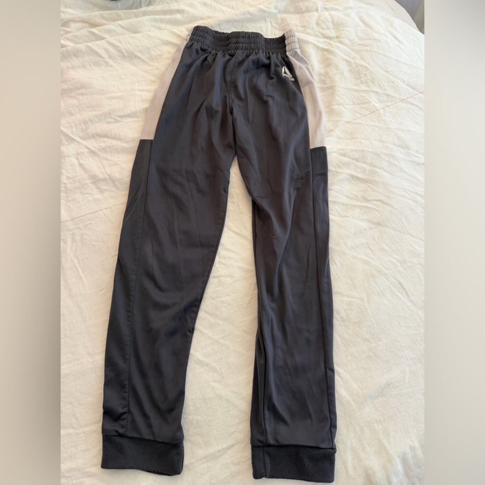 Reebok boys size 10 athletic pants